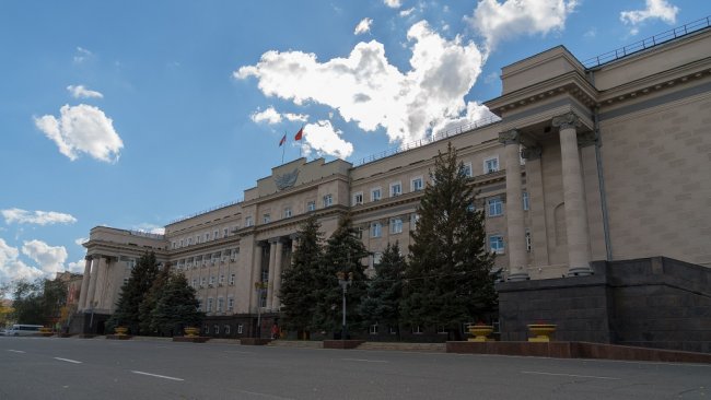 В Оренбуржье депутаты рассмотрят изменения в налогах и социальной помощи