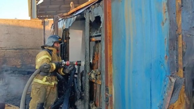 В Бузулуке при пожаре в жилом вагончике пострадал мужчина