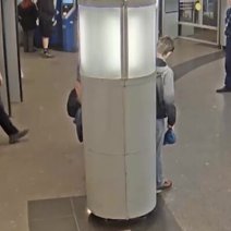 В метро Петербурга задержали молодого человека с замаскированной бомбой