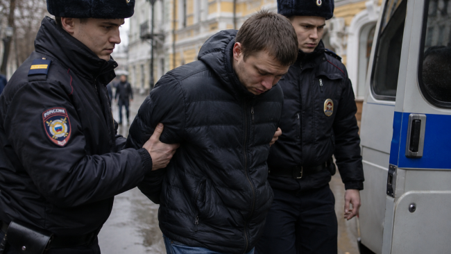 В Бузулуке задержали жителя Тоцкого с синтетическим наркотиком