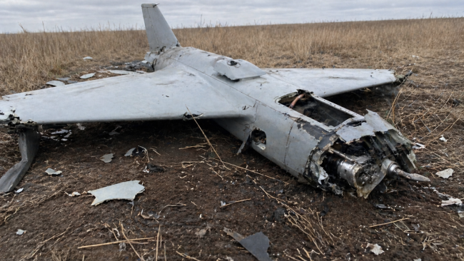 Дрон рухнул в казахстанской степи недалеко от границы с Орском