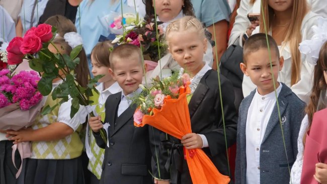Более 11 тысяч школьников Бузулука начали новый учебный год