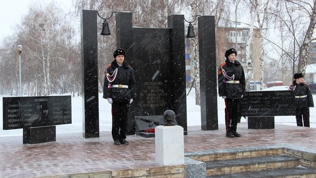 В Бузулуке отдали дань памяти воинам-интернационалистам