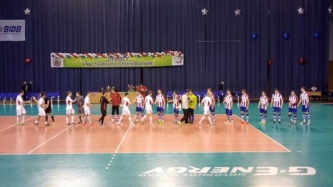 Бузулукские футболисты стали серебряными призерами области