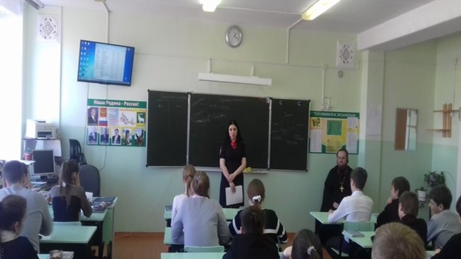 В Бузулуке полицейские встретились со школьниками