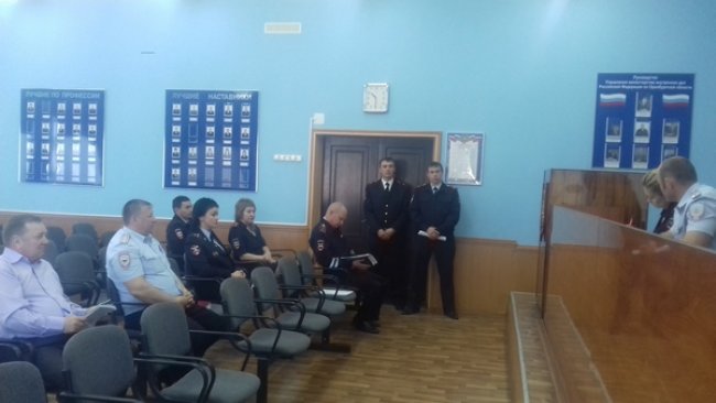 Бузулукские полицейские прошли аттестацию 