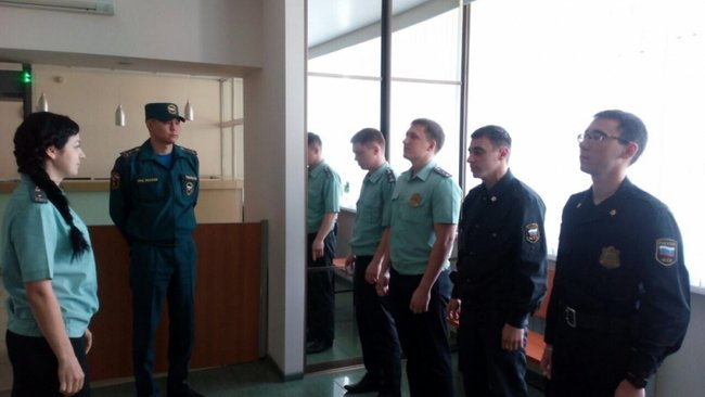 В Бузулуке эвакуировали сотрудников суда