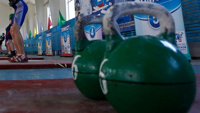 В Бузулуке прошел чемпионат по гиревому спорту 