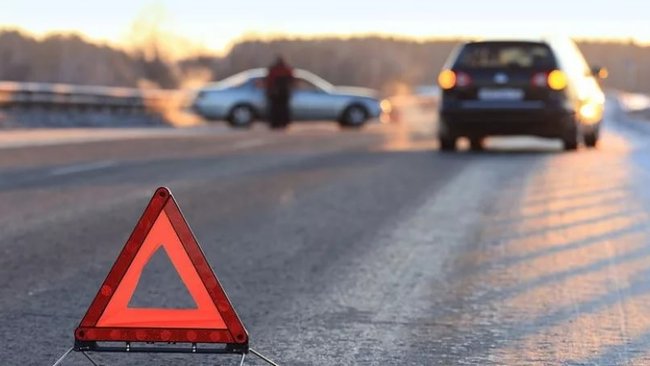 В Курманаевском районе автоледи с ребенком в машине слетела в кювет