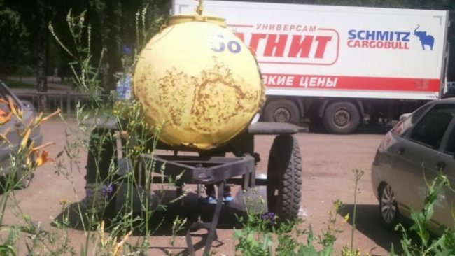 Жителям Бузулука продают квас из ржавых бочек 