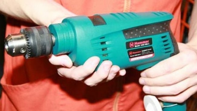 Бузулучанин украл перфоратор в одном из строительных магазинах города