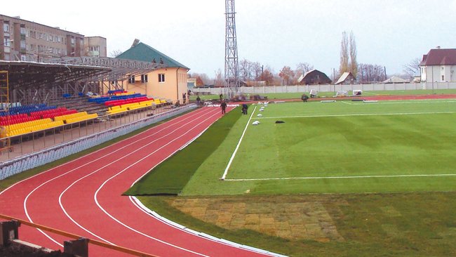 Бузулукские футболисты продолжат игры чемпионата области