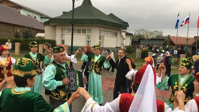 Бузулучанка спела на чувашском языке в Оренбурге