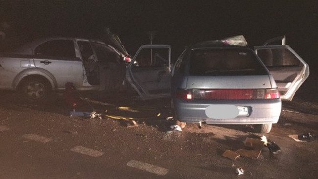 В страшной аварии на трассе Бузулук-Уральск погибло четыре человека