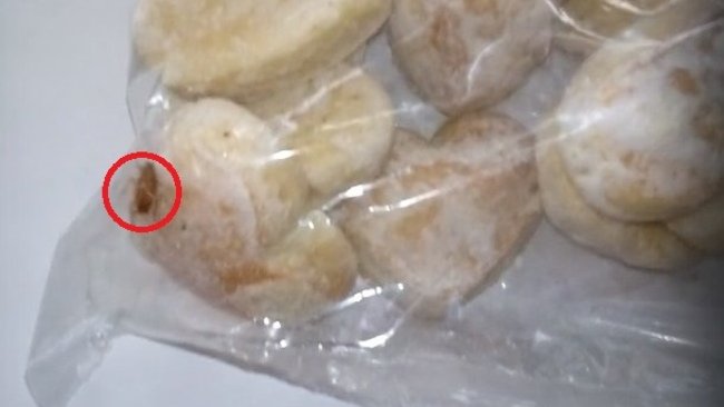 Бузулучанин обнаружил таракана в упаковке с пряниками