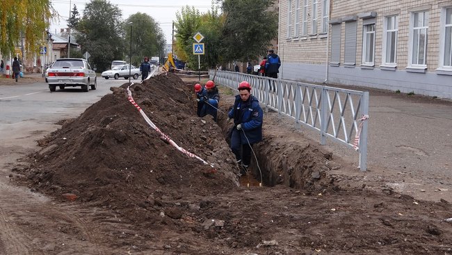 В Бузулуке продолжают прятать провода под землю