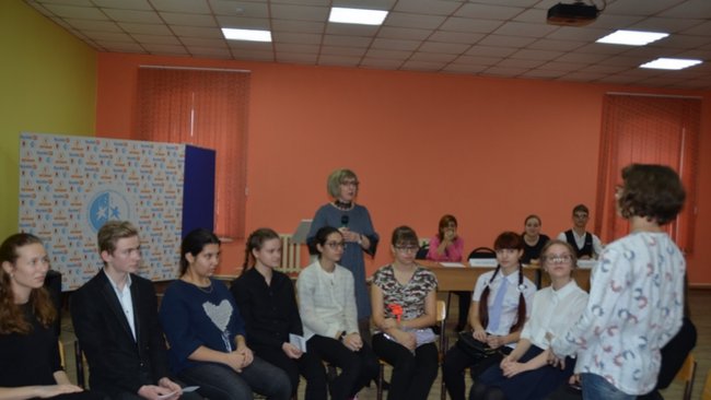 В Бузулуке школьник поразмышляли на тему отцов и детей 