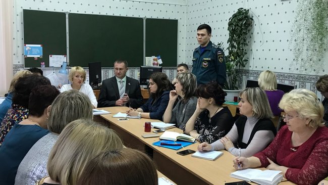 В Бузулуке руководителей образовательных организаций «прокачали» по технике безопасности