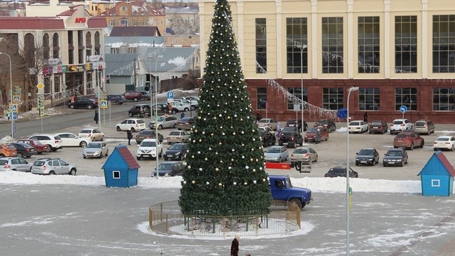 Сегодня откроют главную елку Бузулука 