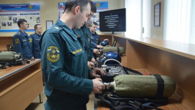 В новогодние каникулы отдыхают не все: в Бузулуке сотрудники ФПС повышали квалификацию