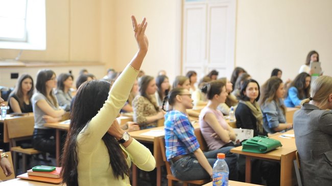 Для Бузулукских студентов проведен кураторский час