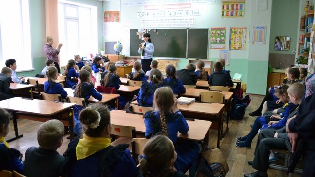 С бузулукскими школьниками провели беседу о вреде наркотиков