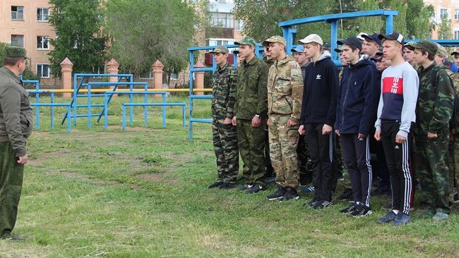 В Бузулуке стартовали учебно-полевые сборы для школьников