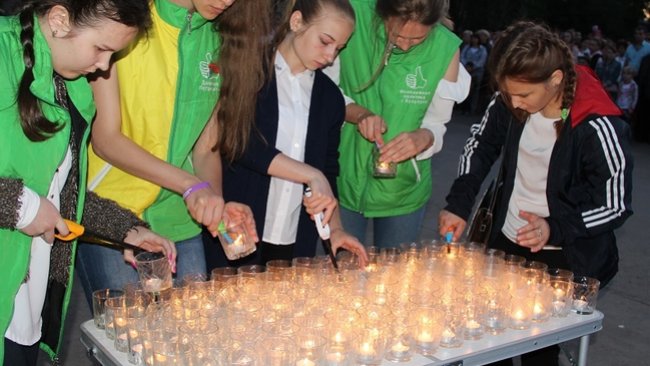 Как в Бузулуке прошла патриотическая акция «Свеча памяти»