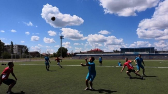 В Бузулуке прошли зональные соревнования по мини-футболу