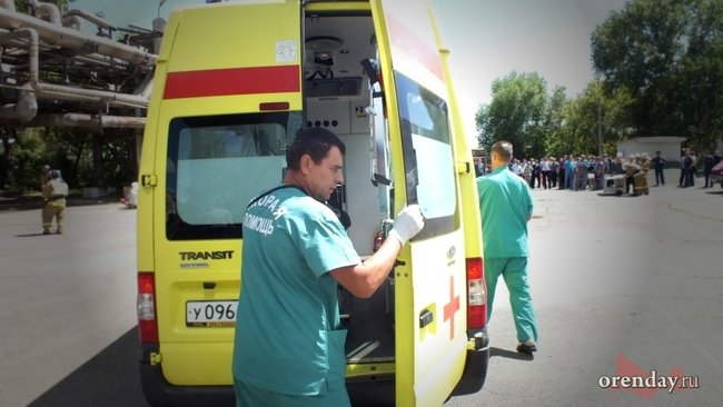 Два школьника пострадали в Бугуруслане, заклеивая мяч при помощи бензина