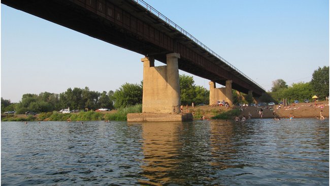 Накануне ночью нетрезвая бузулучанка упала с моста