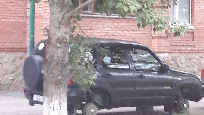 У Бузулучанина «разули» автомобиль, пока он спал