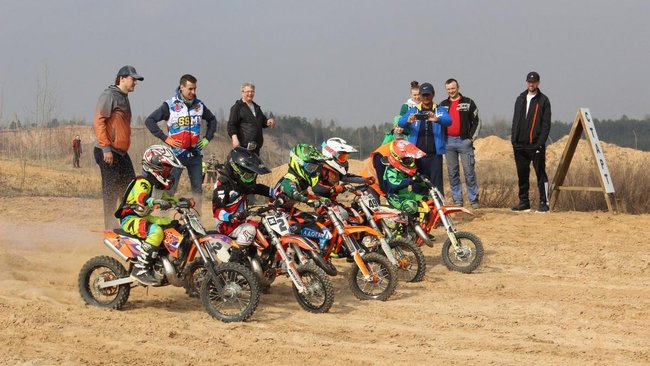 В Бузулуке состоялись соревнования по мотокроссу 