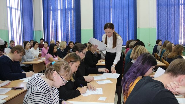 Несколько сотен бузулучан написали этнографический диктант 