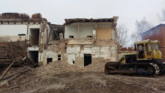 В Бузулуке волонтеры встали на защиту исторического здания