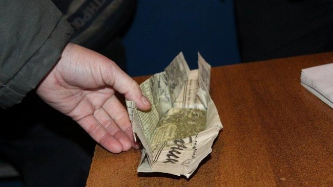 В Бузулукском районе у жителя нашли почти килограмм конопли