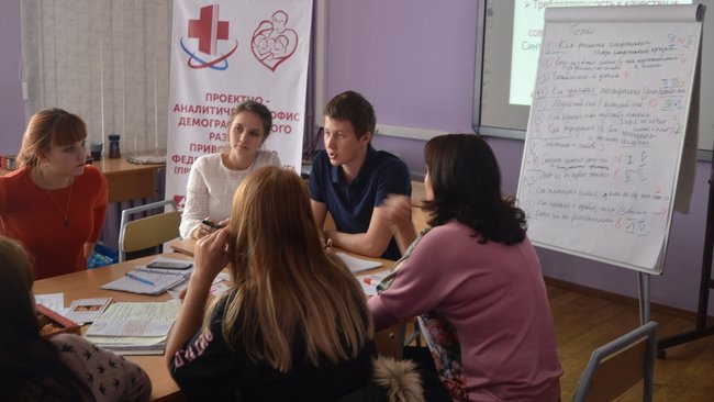 В Бузулуке успешно реализуется проект «Семейный университет»