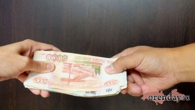 В Тоцком районе в отношении главы сельсовета возбудили уголовное дело по трем статьям