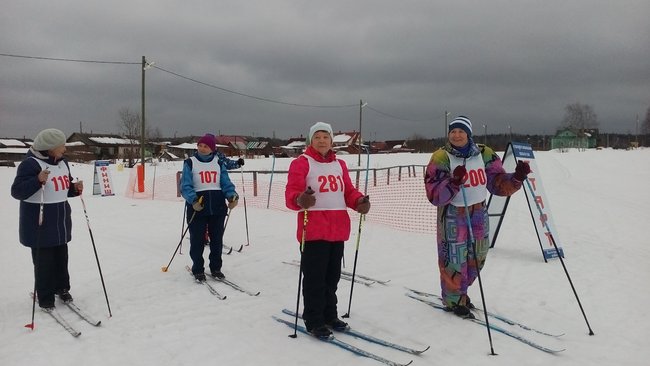 В Бузулуке состоялись лыжные гонки среди ветеранов 