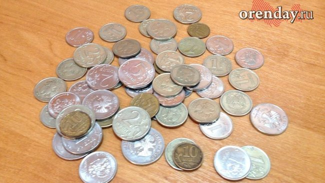 Месяцами без зарплаты: в Асекеевском районе людям задолжали миллион