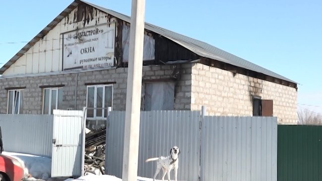 В Бузулуке многодетная семья лишилась дома из-за пожара