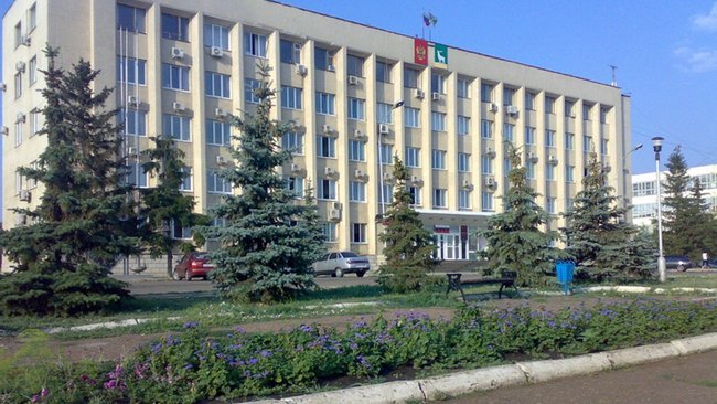 Кабинет администрации МО Бузулукского района отремонтируют за 900 000 рублей