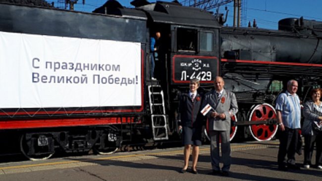 Ветераны совершили поездку на ретро-поезде от Оренбурга до Бузулука