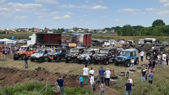 В Бузулукском районе прошли соревнования по джип-спринту