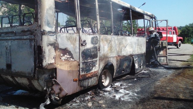 В Красногвардейском районе сгорел автобус