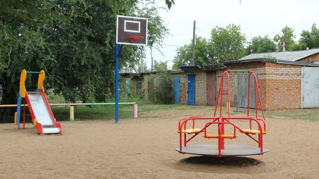 В Бузулуке установлена новая детская площадка