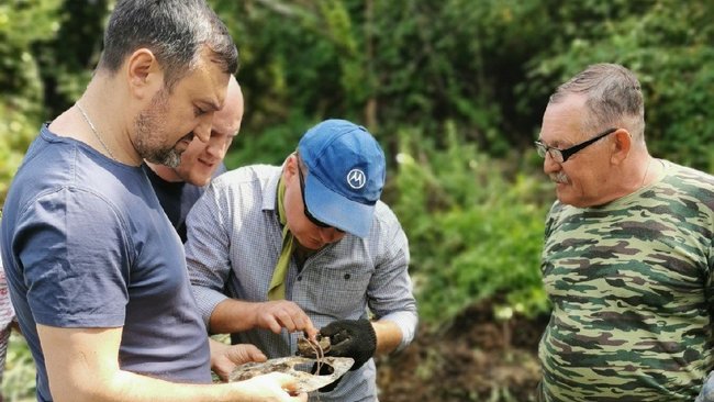 Под Бузулуком обнаружено место падения самолета