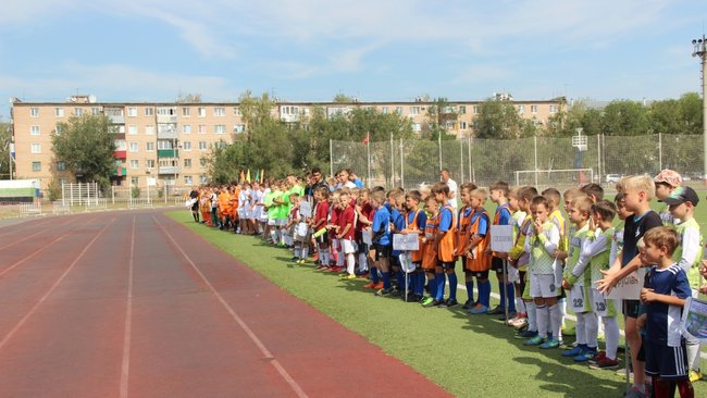 Областной турнир по футболу стартовал в Бузулуке