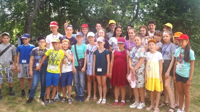 Юные бузулучане за высокие результаты в обучении награждены поездкой