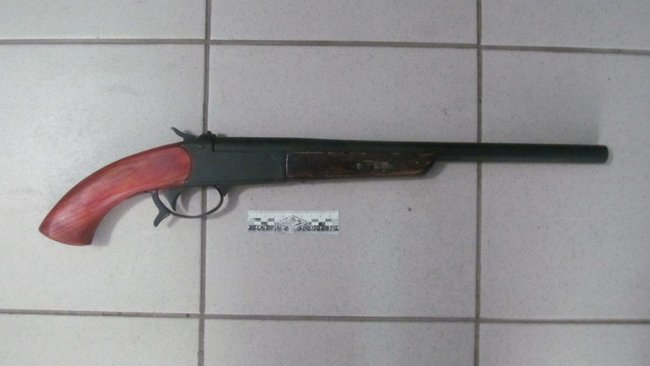 В Первомайском районе у местного жителя изъяли самодельное оружие